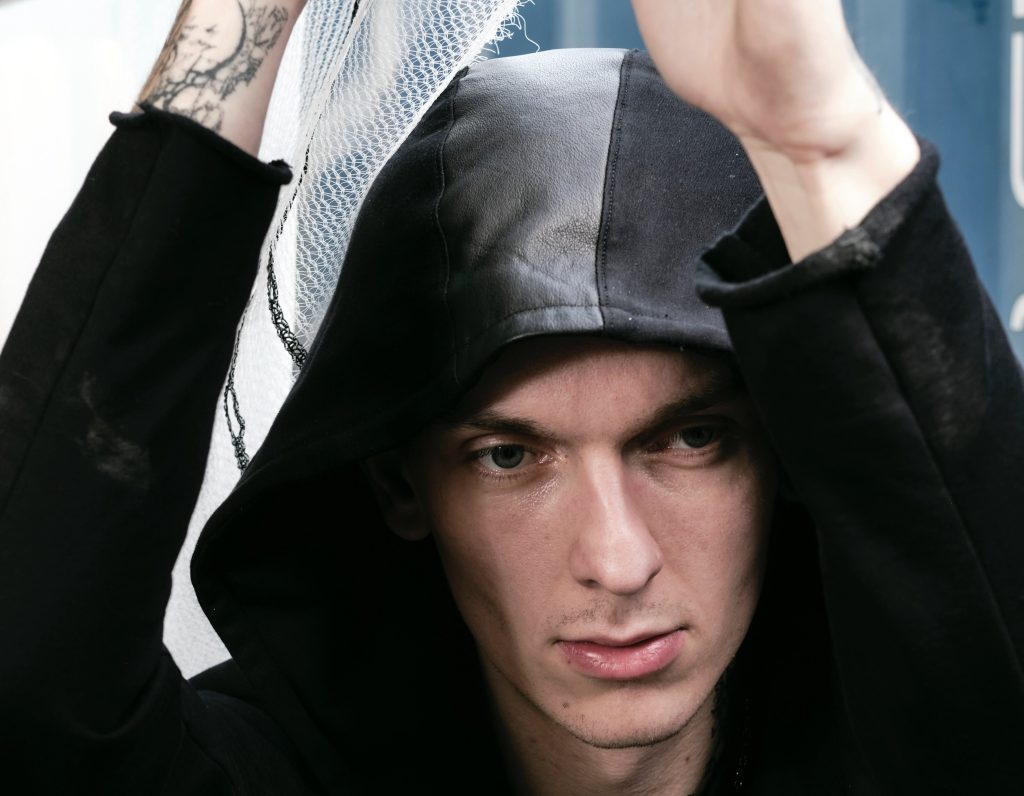 Dansk fremadstormende rapper udgiver album