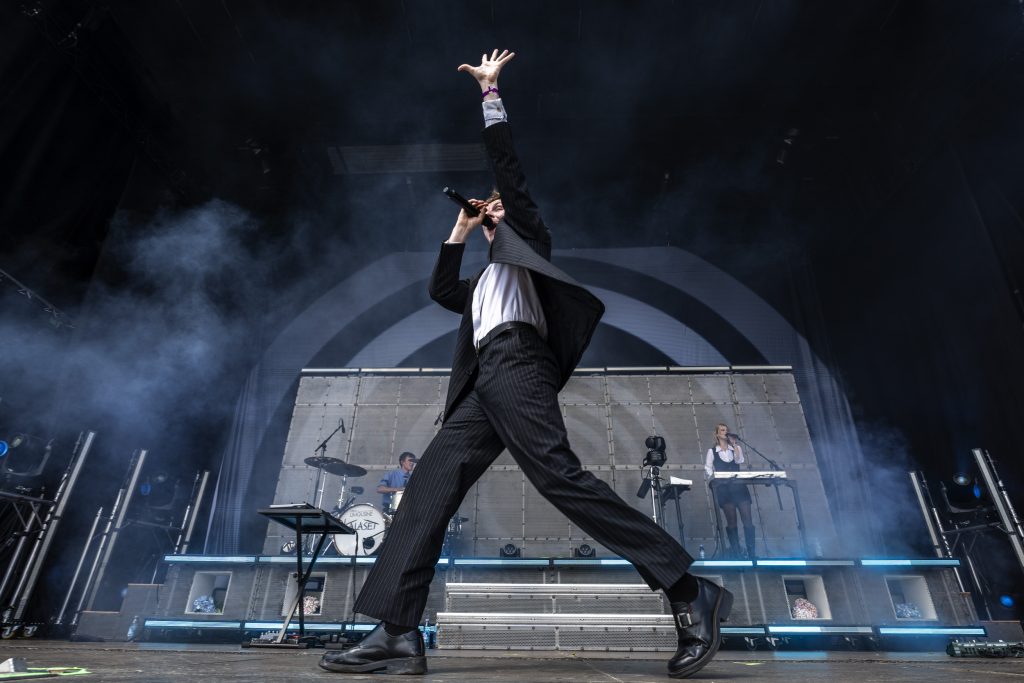 Kalaset afslører hemmelighed i nyhedsbrev 