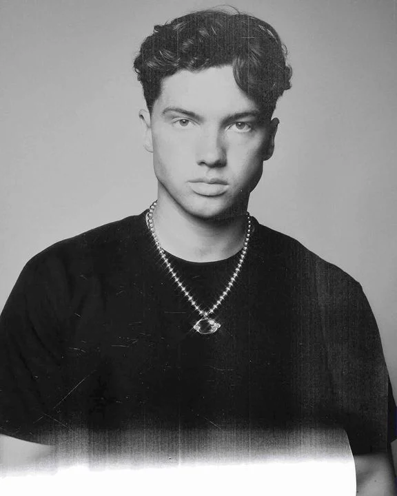 Den danske rapper Ozzy optræder til Tønder Festivals skolekoncert